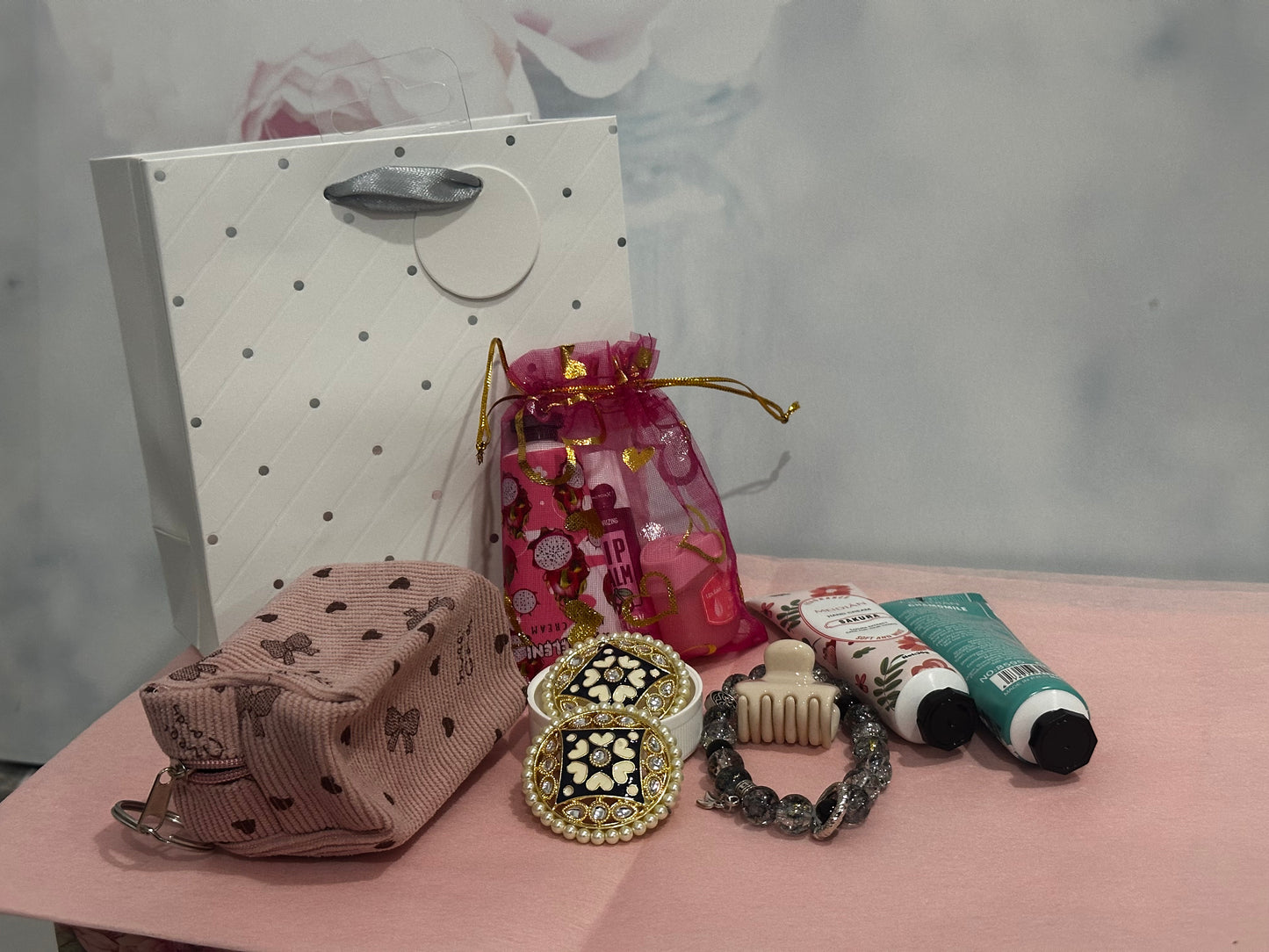 Gift Hamper Delight